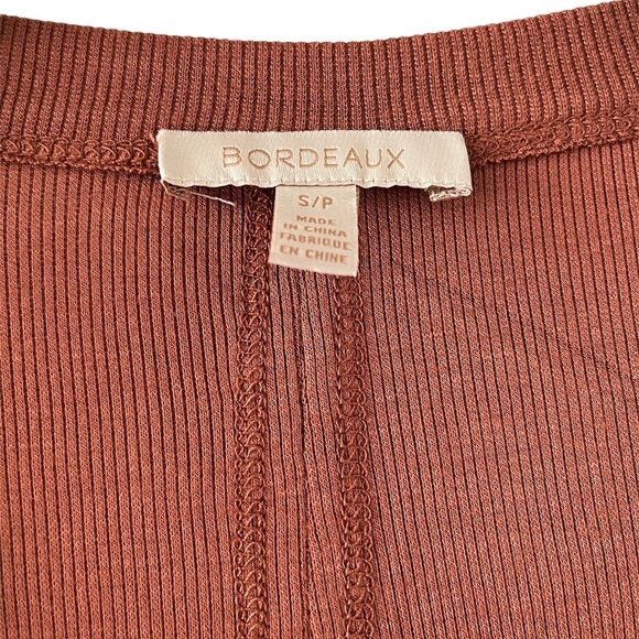 Bordeaux by Anthropologie Rust U Shaped Neck Dolman Sleeved Ribbed Knit Top - Picture 4 of 5